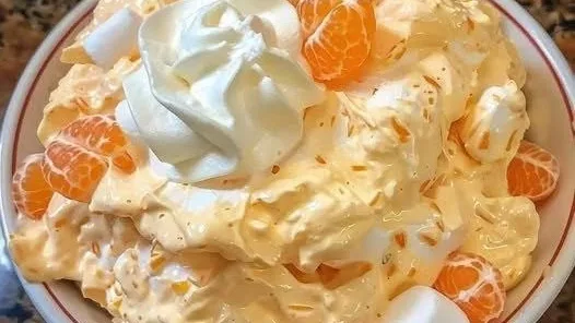 Salade crémeuse aux mandarines et guimauves
