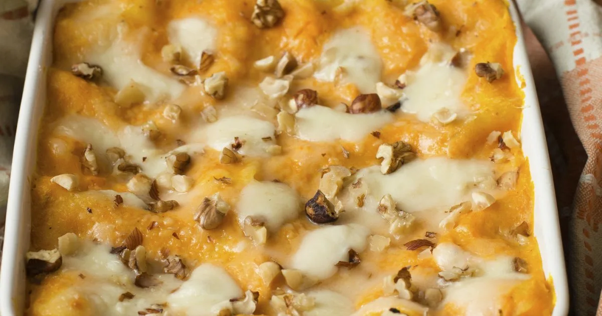 Gratin de butternut, feta et noisettes