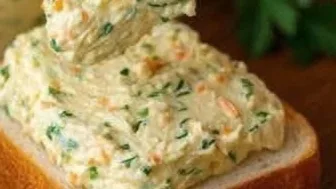 Tartinade crémeuse au poulet et aux carottes