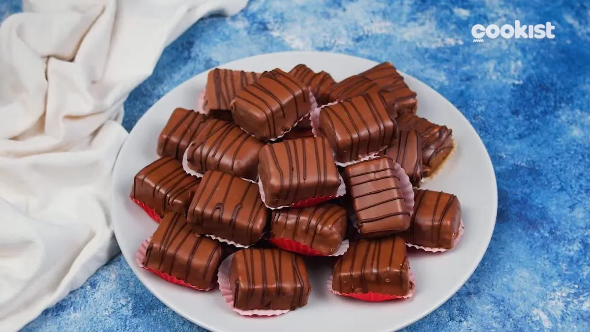 Délicieux Chocolats Fourrés au Beurre de Cacahuète