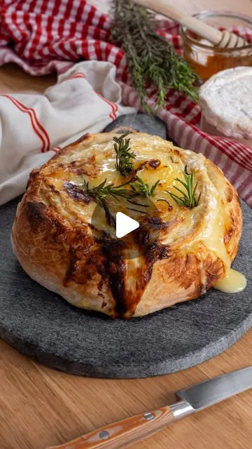 Camembert Pizza
