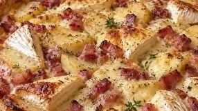 Tarte aux Pommes de Terre, Camembert et Lardons