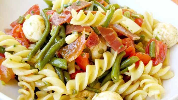 Salade de Fusilli aux couleurs d'Italie