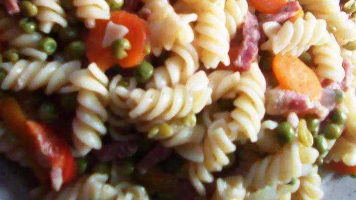 Pâtes aux lardons
