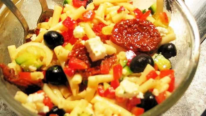 Salade de pâtes à la grecque