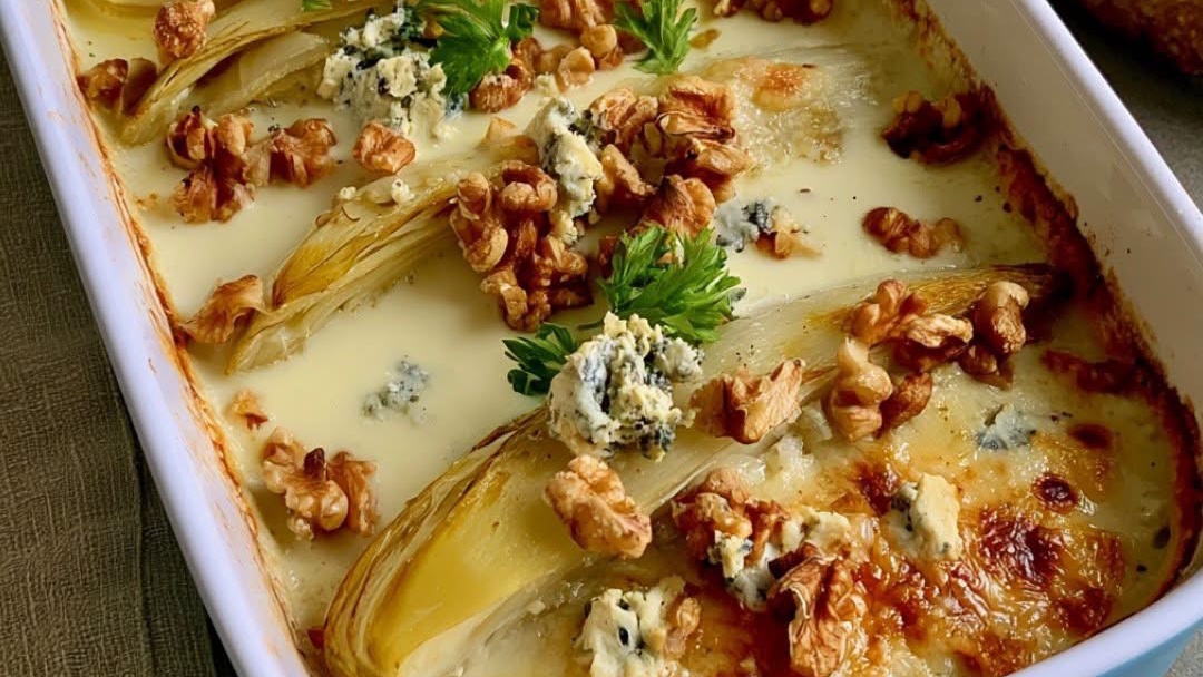 Endives Gratinées au Roquefort et Noix