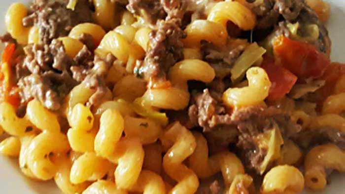 Torsettes au boeuf haché et aux légumes