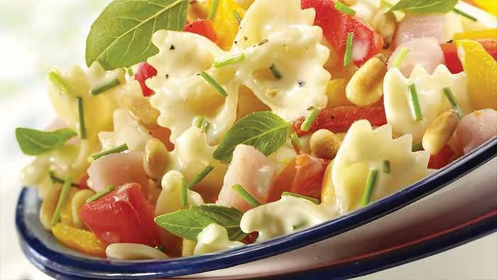 Salade de pâte au chèvre et poivron