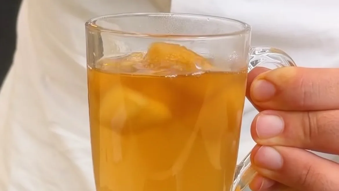 Thé aux pommes de Grand-mère