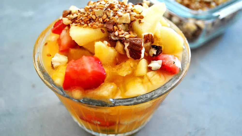 Salade de fruits frais et secs