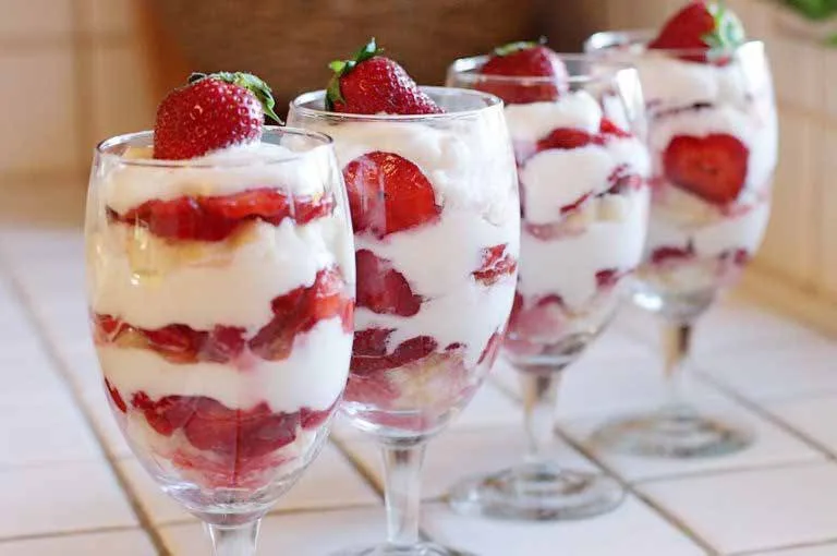 Shortcake aux fraises en verrines