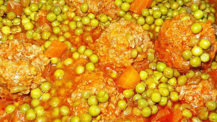 Boulettes de viande aux petits pois