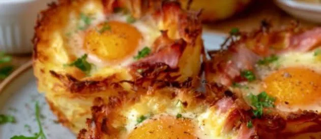 Nids de Pommes de Terre Garnis au Jambon et Fromage