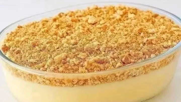 Crème Dessert Vanille aux Biscuits Émiettés