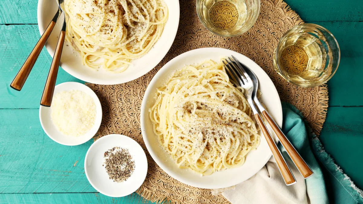 Pâtes Cacio E Pepe