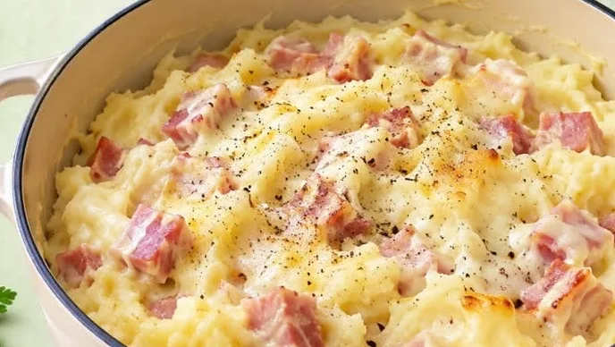 Purée Savoyarde au Reblochon et au Jambon